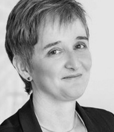  Stolz,  Anja 